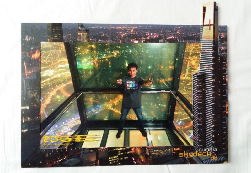 Petualangan Indrawi di Lantai 88 Eureka Skydeck